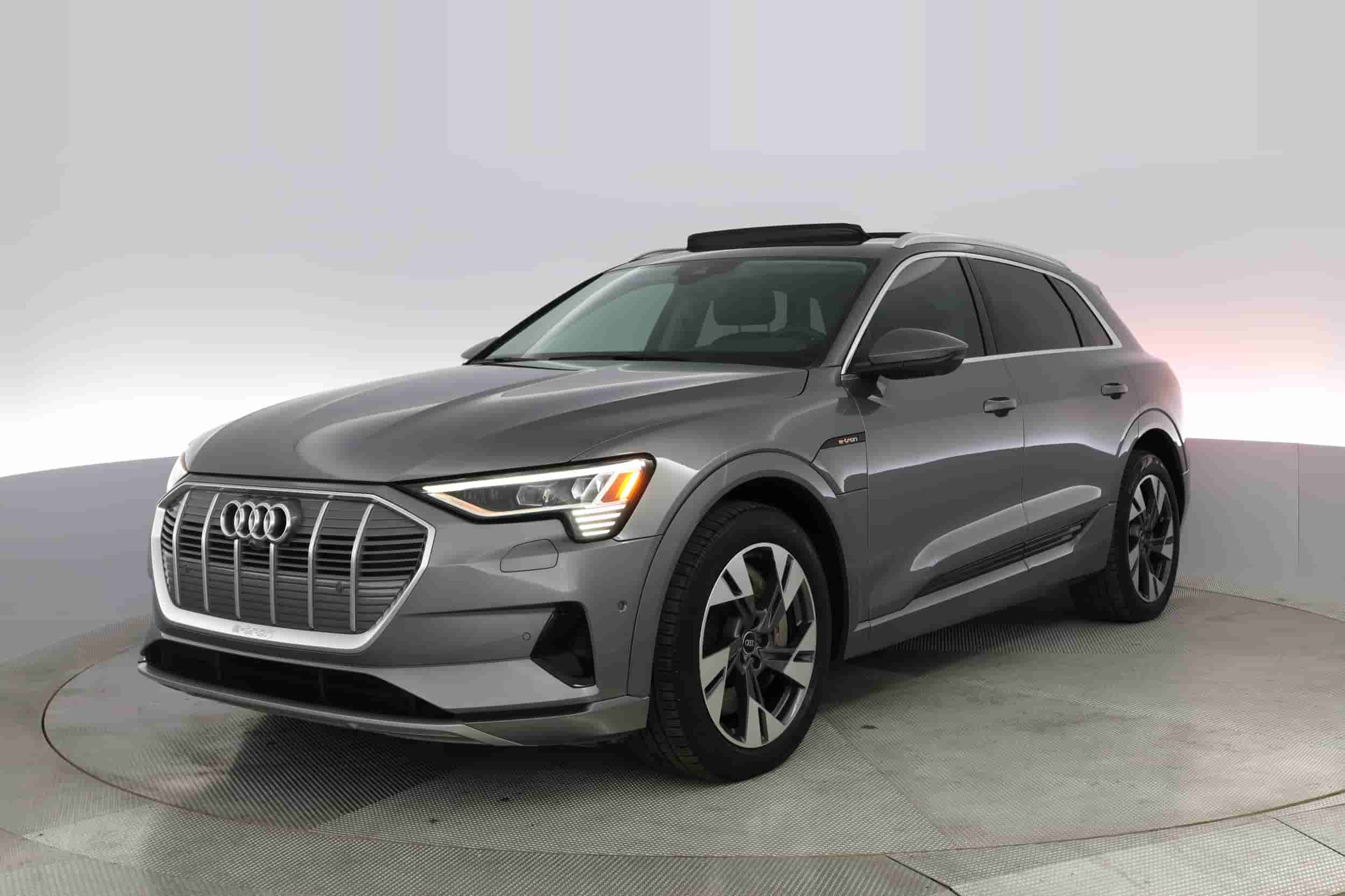 Audi e-tron | EverCar's Co. on EverCars Co.