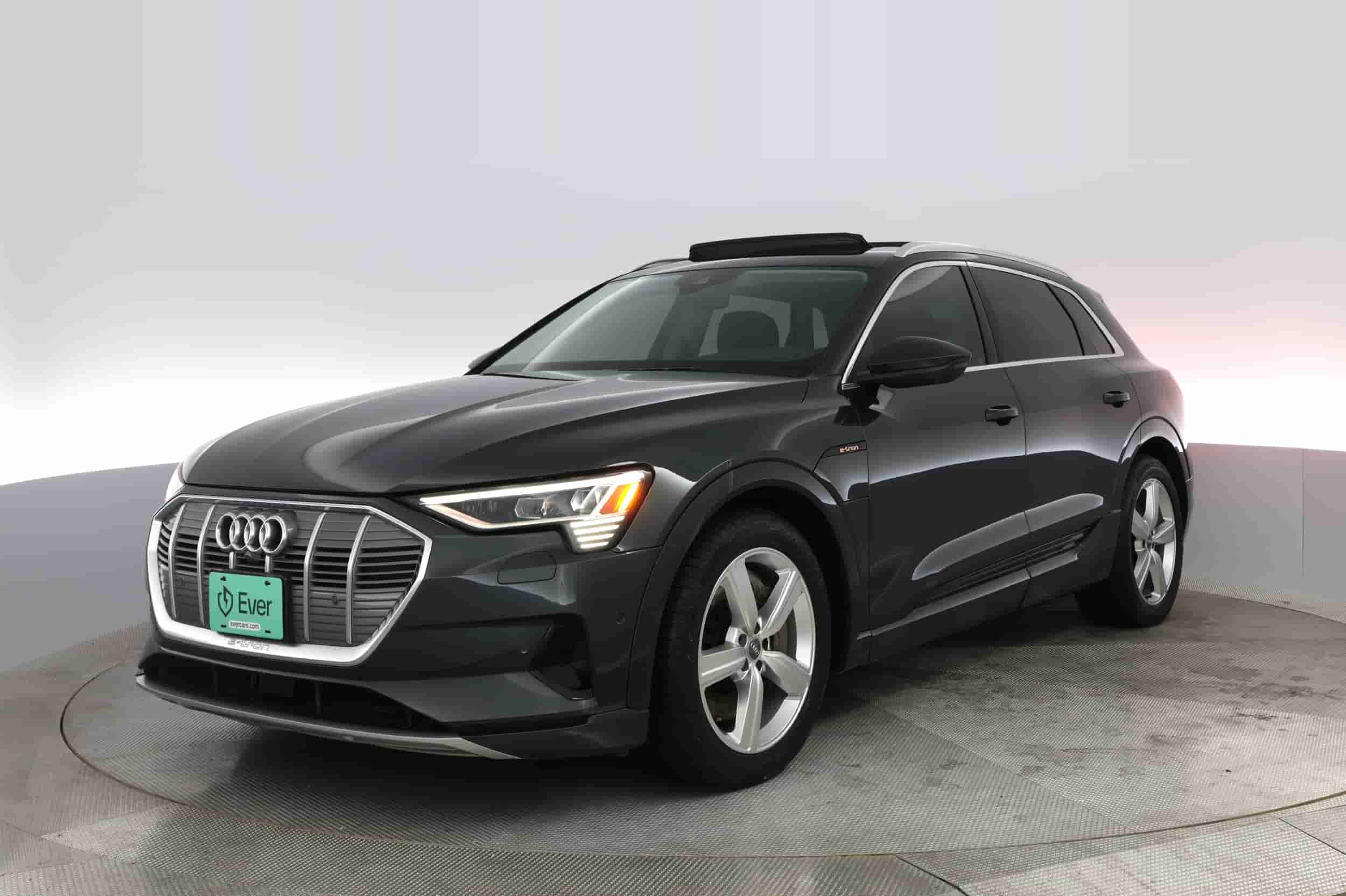 Audi e-tron | EverCar's Co. on EverCars Co.