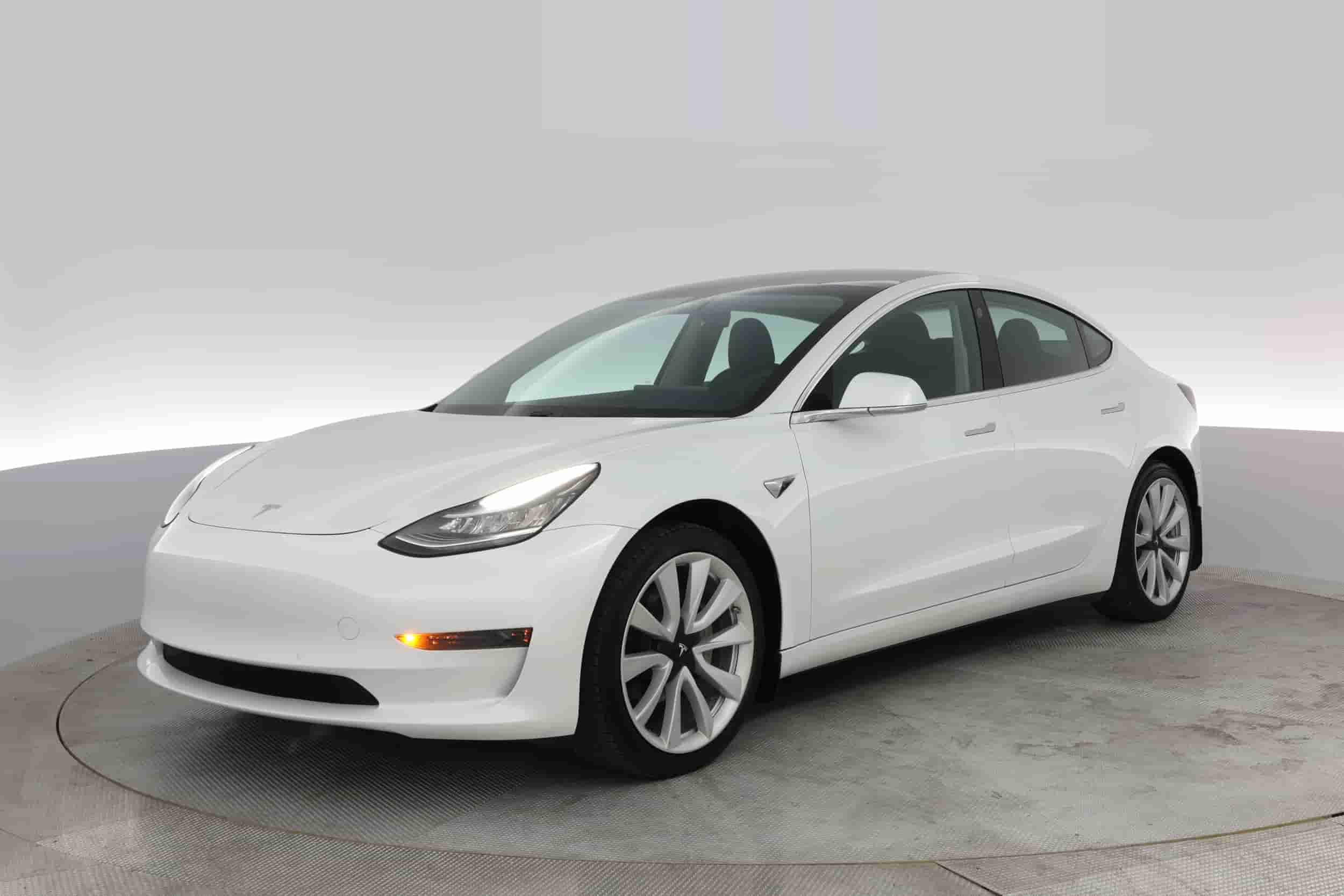 Tesla Model 3 | EverCar's Co. on EverCars Co.