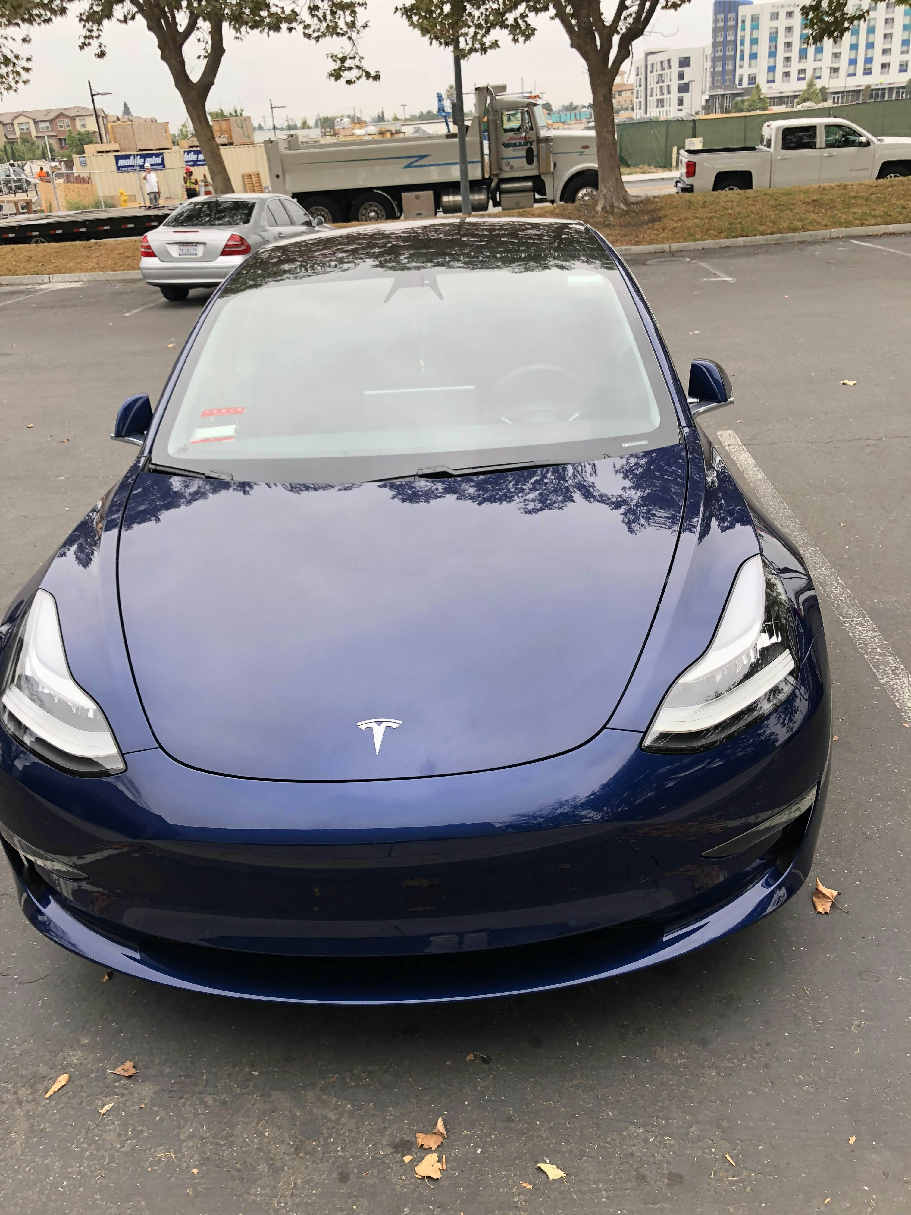 EverCar's Co. extra vehicle's image for Tesla Model 3 - 2018 Long Range on EverCars Co.