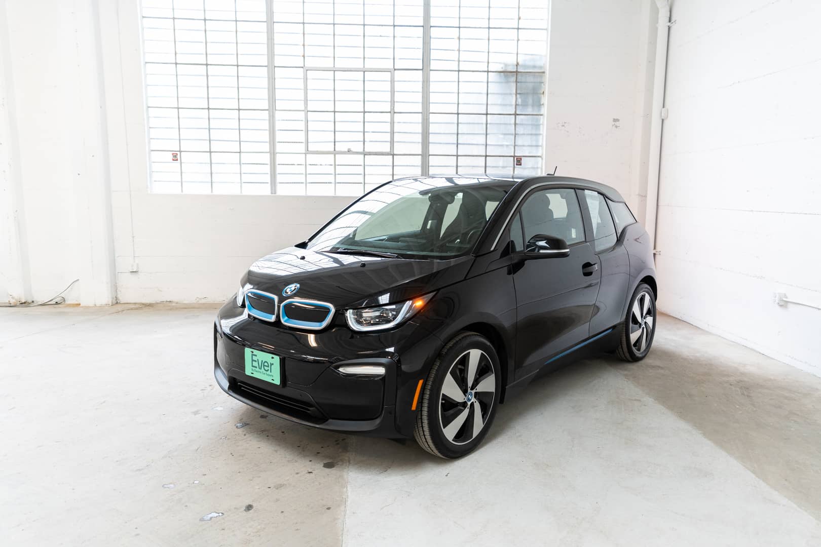 EverCar's Co. vehicle image for BMW i3 - 2021 Deka World on EverCars Co.