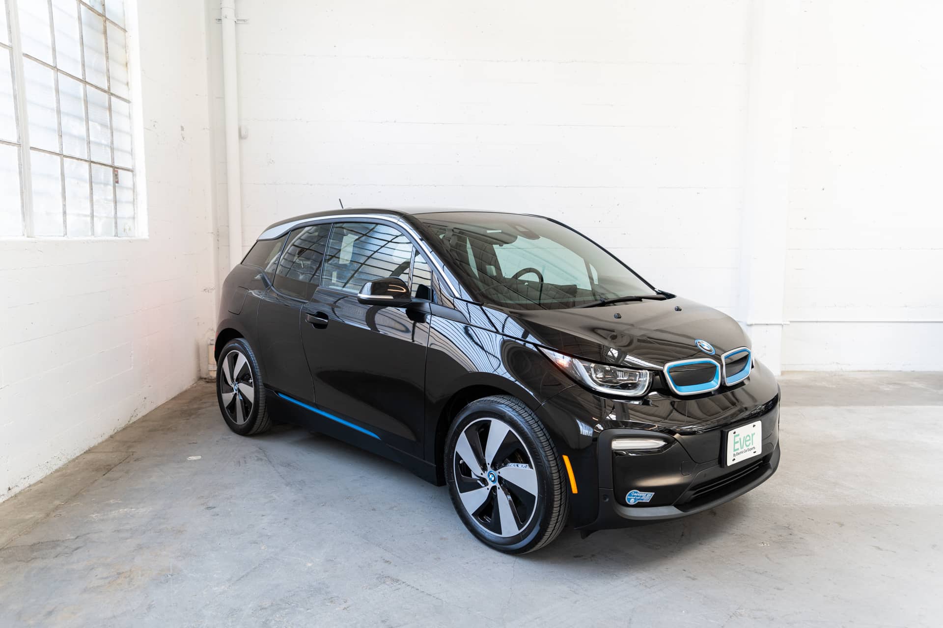 EverCar's Co. vehicle image for BMW i3 - 2021 Deka World on EverCars Co.