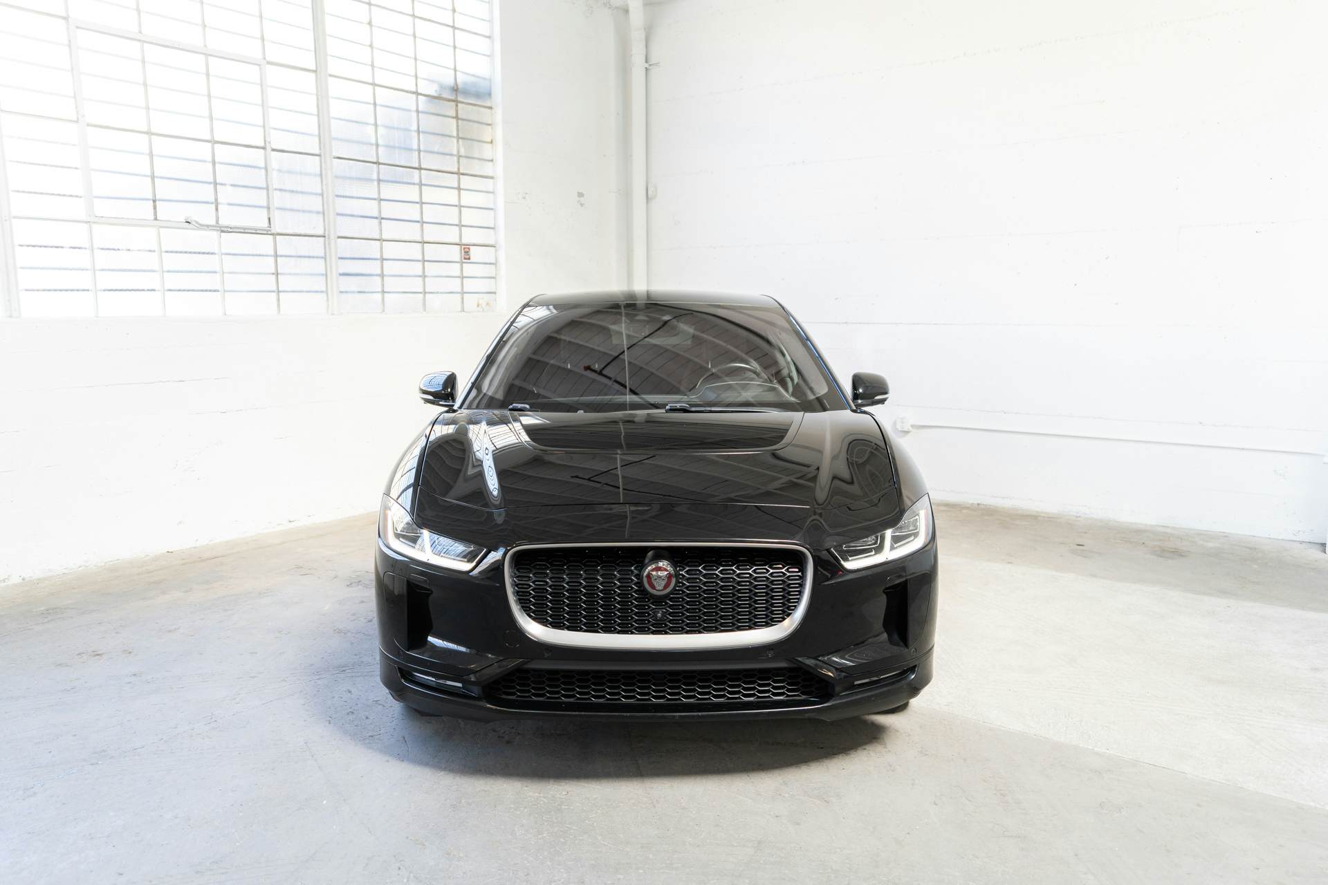 EverCar's Co. extra vehicle's image for Jaguar I-Pace - 2019 HSE on EverCars Co.