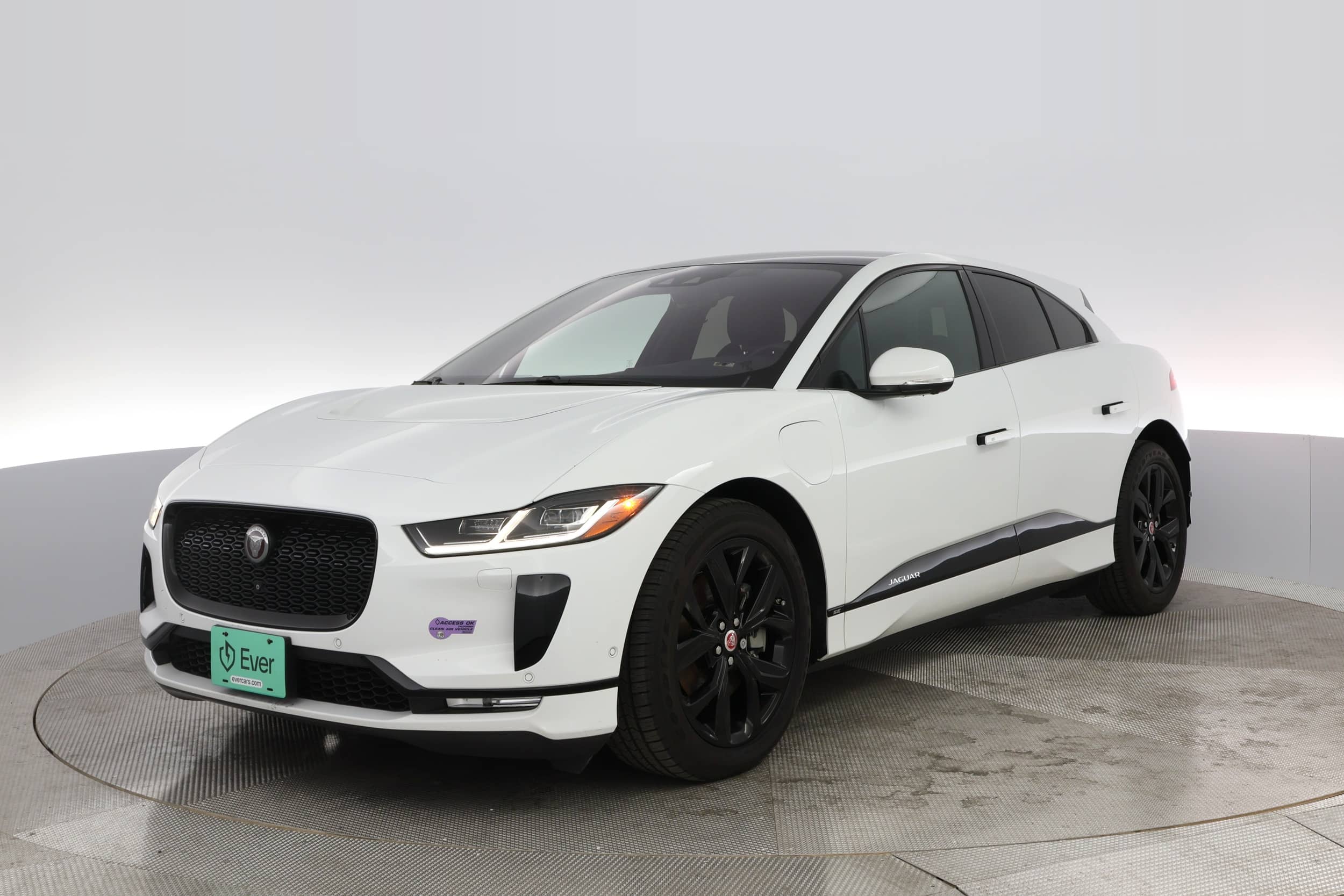 EverCar's Co. vehicle image for Jaguar I-Pace - 2019 SE on EverCars Co.