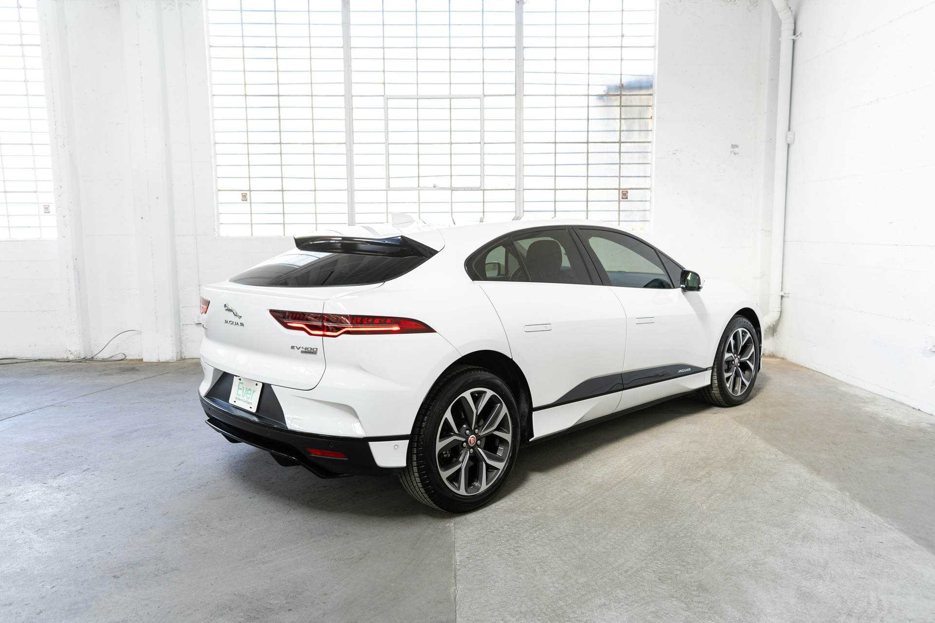 EverCar's Co. extra vehicle's image for Jaguar I-Pace - 2020 HSE on EverCars Co.