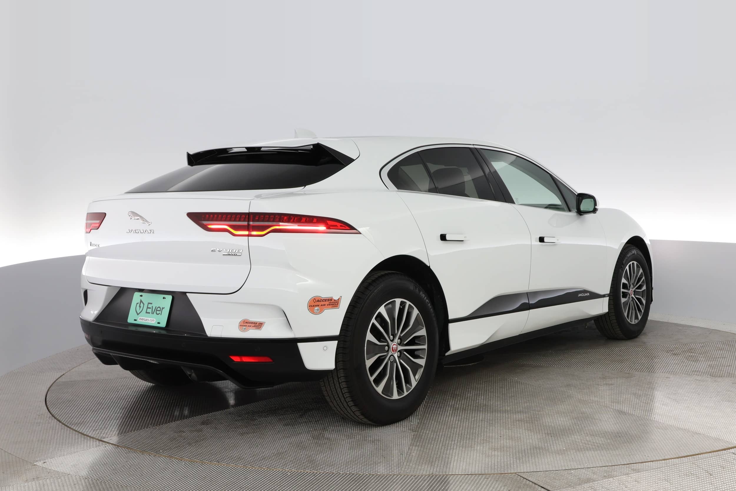 EverCar's Co. vehicle image for Jaguar I-Pace - 2019 SE on EverCars Co.