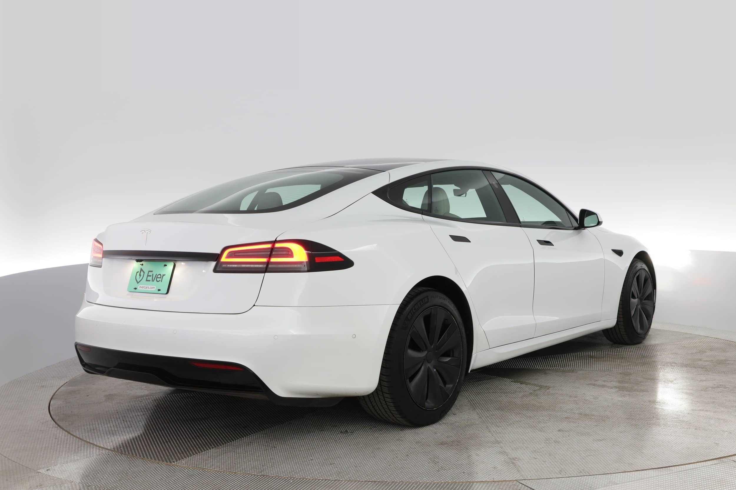 EverCar's Co. vehicle image for Tesla Model S - 2022 Long Range on EverCars Co.