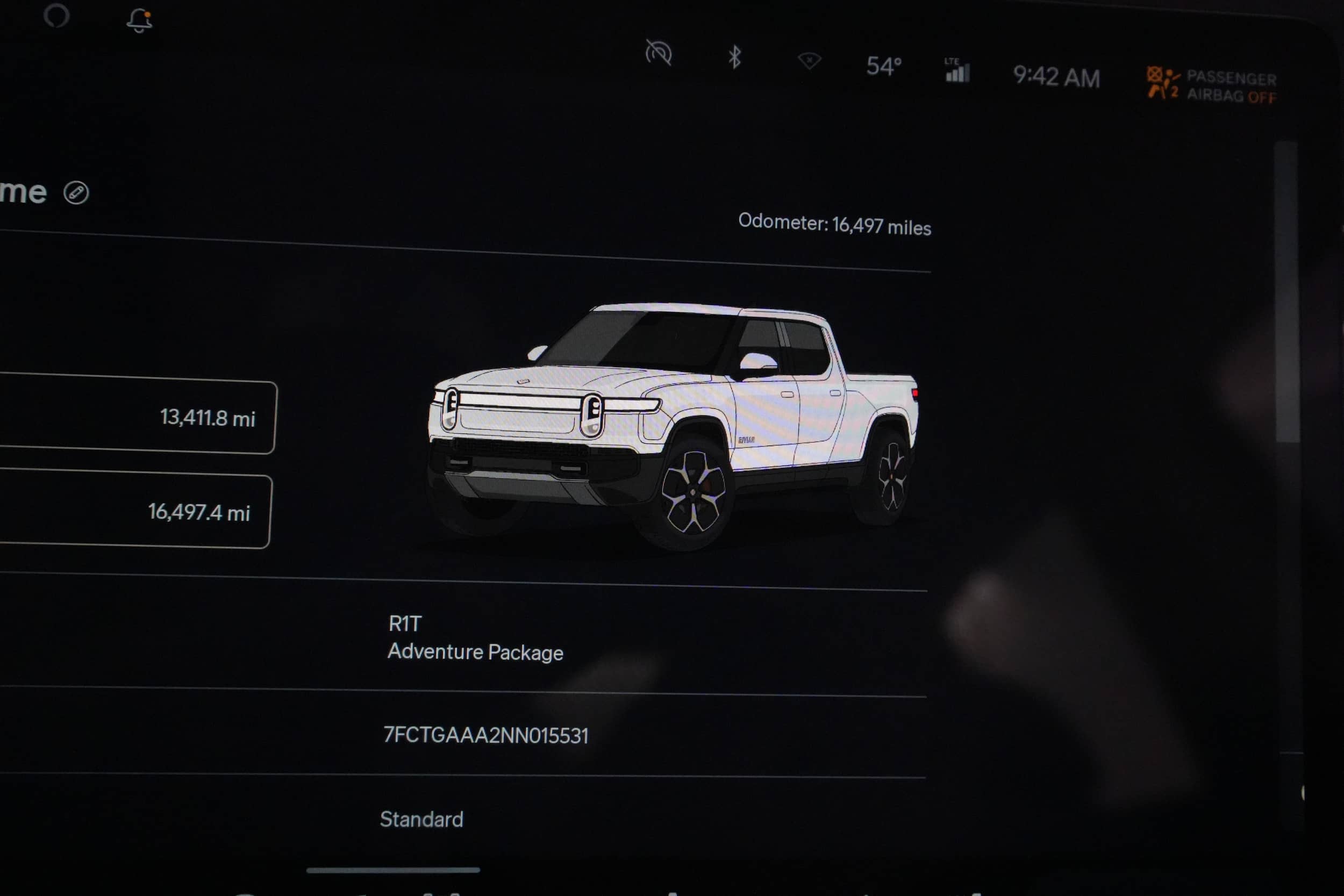 EverCar's Co. vehicle image for Rivian R1T - 2022 Adventure on EverCars Co.