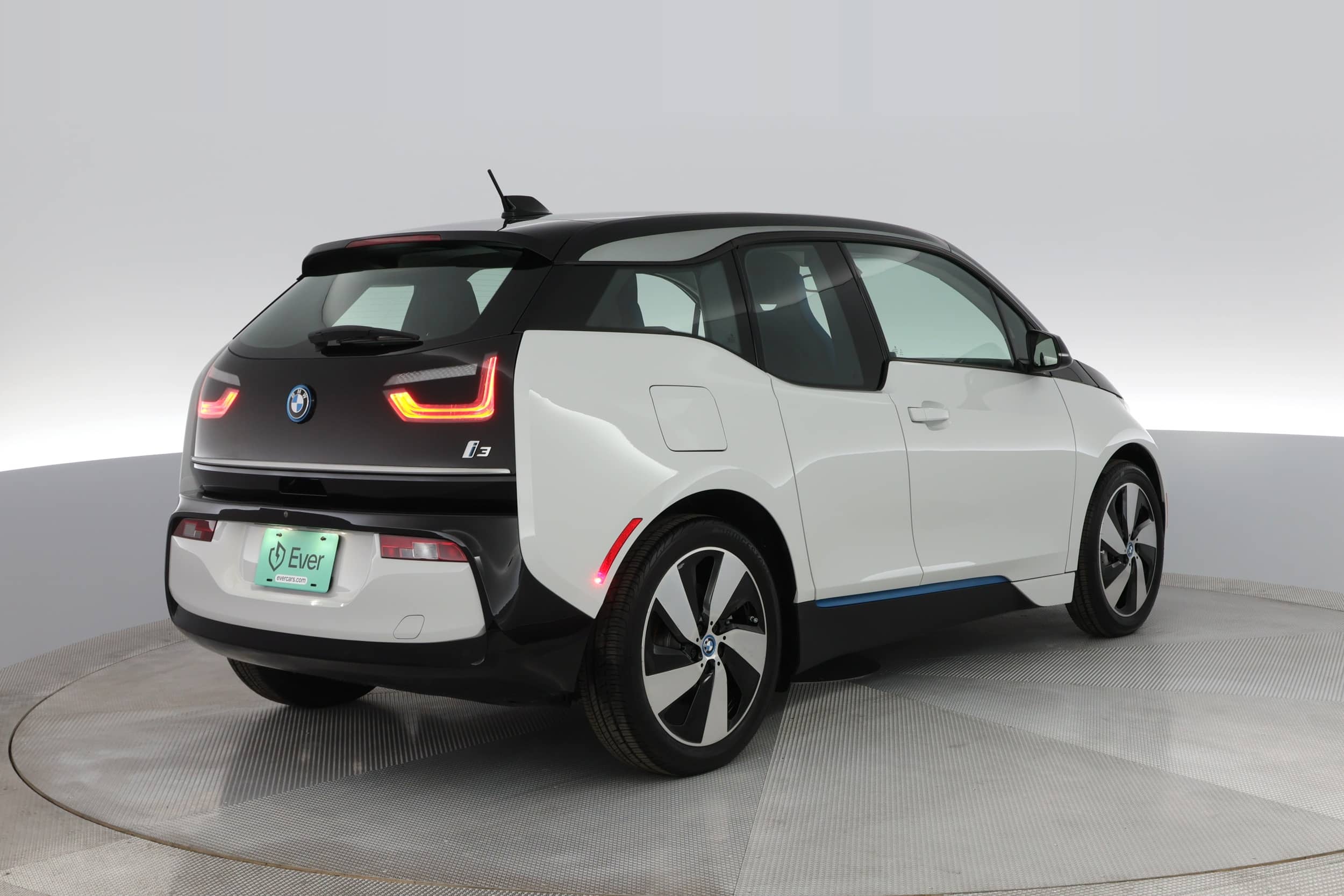 EverCar's Co. vehicle image for BMW i3 - 2021 Deka World on EverCars Co.