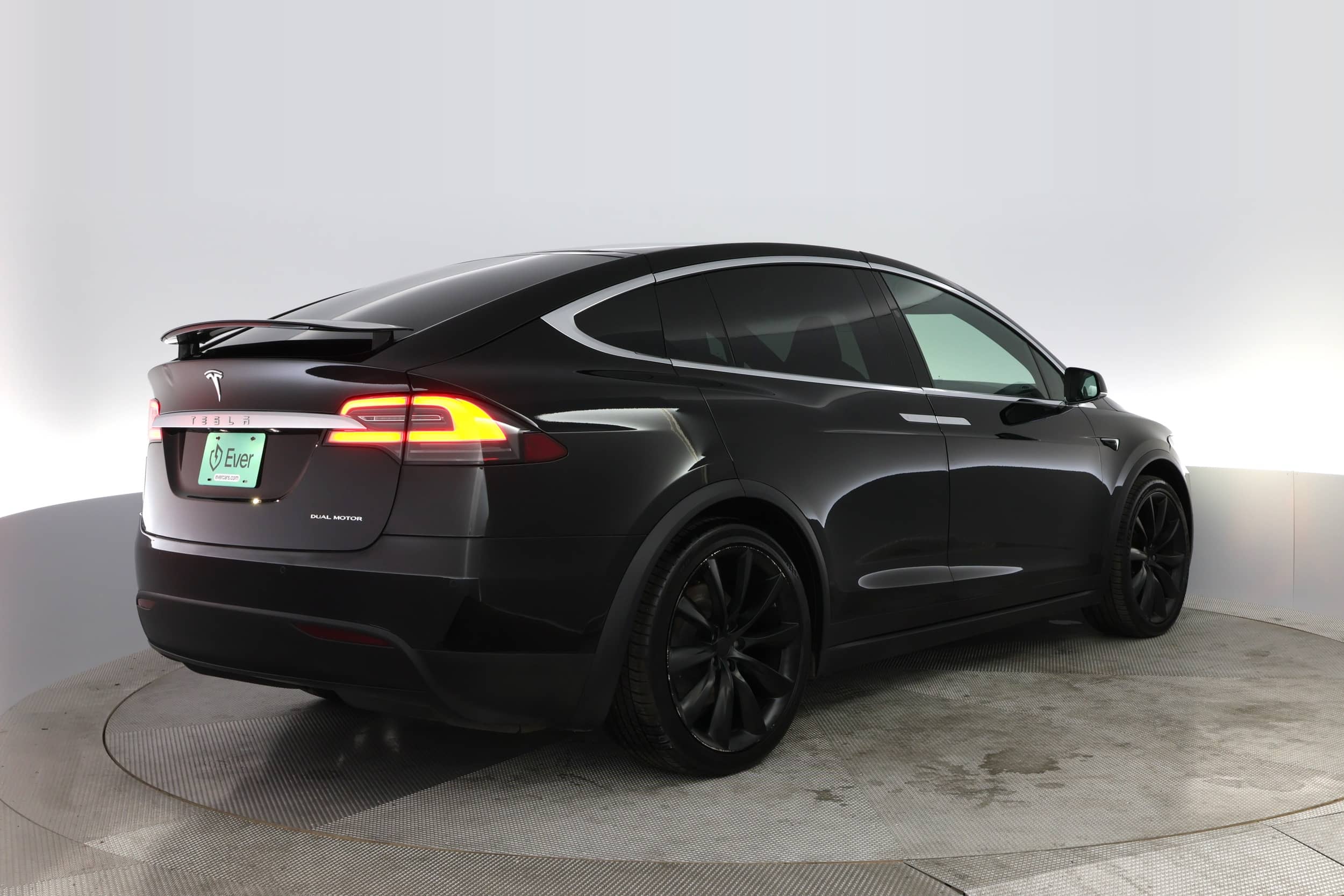 EverCar's Co. vehicle image for Tesla Model X - 2019 Long Range on EverCars Co.