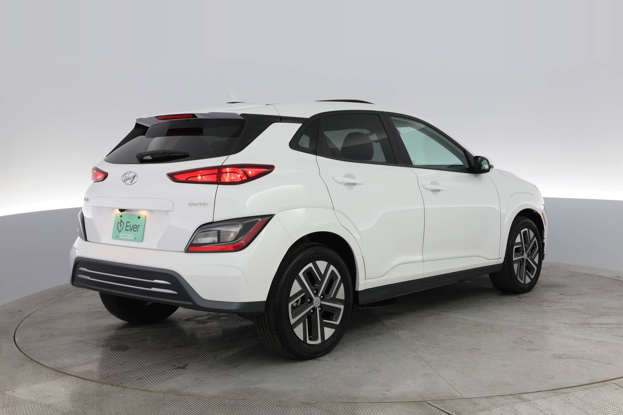 EverCar's Co. vehicle image for Hyundai Kona - 2023 SEL on EverCars Co.