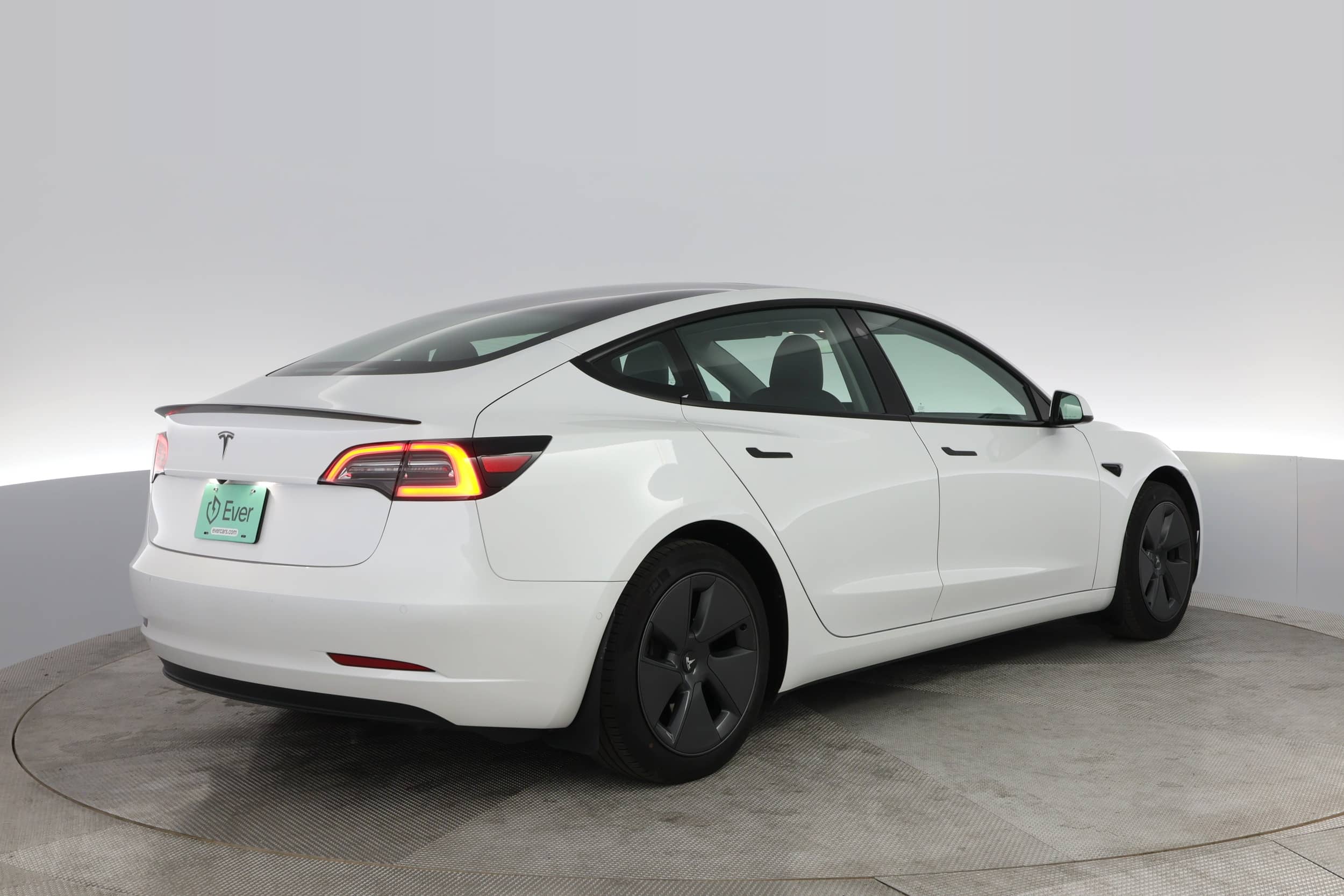 EverCar's Co. vehicle image for Tesla Model 3 - 2021 Standard Range Plus on EverCars Co.